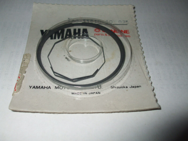 Yamaha Kolbenringe RD250 Übermaß 0,75mm Piston Rings 1A0-11610-30 Original Neu 1A0-11610-30 Original Ersatzteil – MG-Teilesho